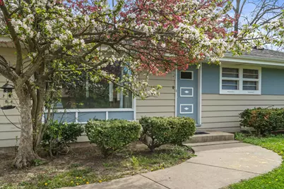 5427 W Spring Ln, Milwaukee, WI 53223 - Photo 2