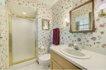 W52N618  Highland Dr, Cedarburg, WI 53012 - Photo 14
