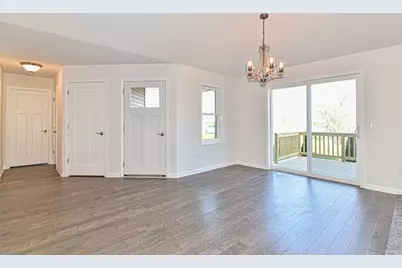 302  Trailview Xing, Racine, WI 53185 - Photo 14