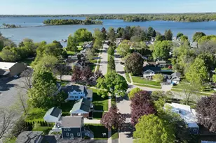126 N Maple Terrace, Oconomowoc, WI 53066 - Photo 52