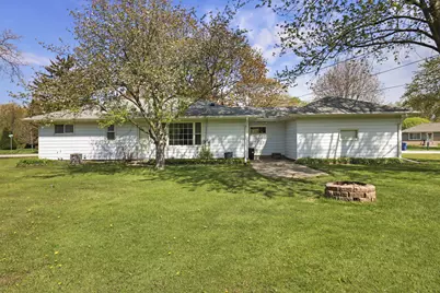 3301 E Carol Ct, Oak Creek, WI 53154 - Photo 22
