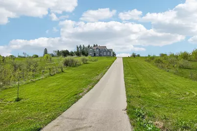 N140W17335  Cedar Ln, Germantown, WI 53022 - Photo 4