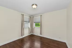 810 Carrington Ave, South Milwaukee, WI 53172 - Photo 14