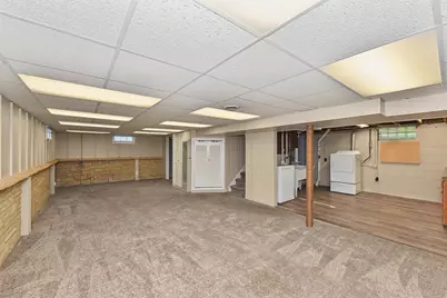 810  Carrington Ave, South Milwaukee, WI 53172 - Photo 18