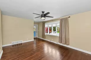 810 Carrington Ave, South Milwaukee, WI 53172 - Photo 6
