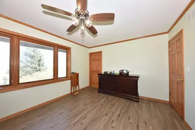 511  Cheyenne Ave, Grafton, WI 53024 - Photo 18