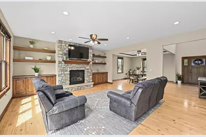 5111  Roamn Way, Addison, WI 53027 - Photo 8