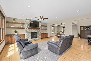 5111 Roamn Way, Addison, WI 53027 - Photo 8