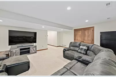 5111  Roamn Way, Addison, WI 53027 - Photo 32
