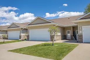 411 Cherry Ln, Holmen, WI 54636 - Photo 40