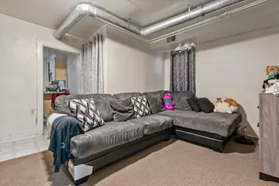 1217 W Orchard St #1219, Milwaukee, WI 53204 - Photo 4