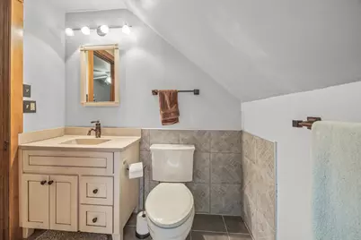 2171 N 61st St, Wauwatosa, WI 53213 - Photo 22