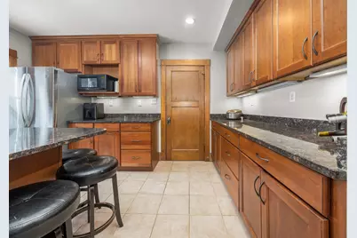 2171 N 61st St, Wauwatosa, WI 53213 - Photo 12