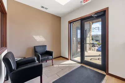 122  Wisconsin St, West Bend, WI 53095 - Photo 2