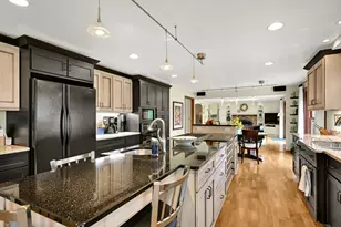 8710 Lakeshore Dr, Pleasant Prairie, WI 53158 - Photo 8