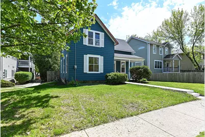 3270 S 92nd St, Milwaukee, WI 53227 - Photo 2