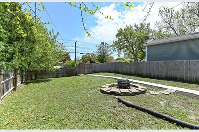 3270 S 92nd St, Milwaukee, WI 53227 - Photo 30