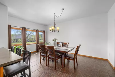 W7872  Amstel Ct, Holland, WI 54636 - Photo 6