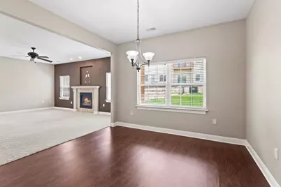 1817  Woodland Way #429-1, Slinger, WI 53086 - Photo 6