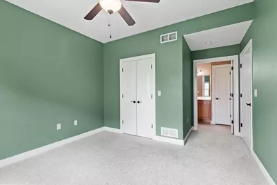 1817  Woodland Way #429-1, Slinger, WI 53086 - Photo 18