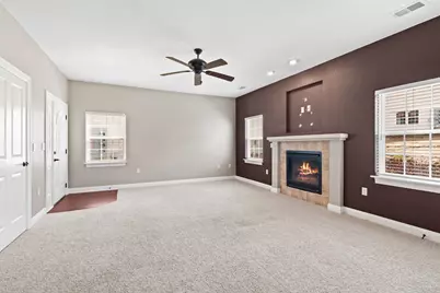 1817  Woodland Way #429-1, Slinger, WI 53086 - Photo 4