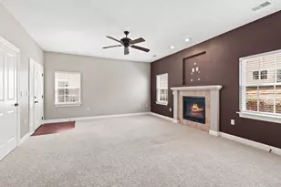 1817 Woodland Way, Slinger, WI 53086 - Photo 4
