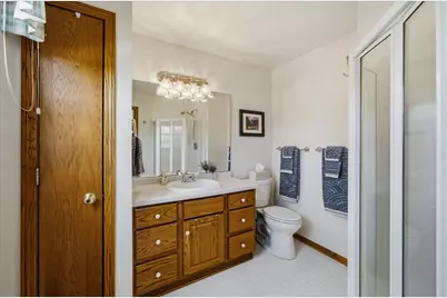 410 S Claremont Rd, Saukville, WI 53080 - Photo 28