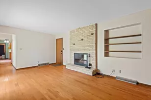 1135 Country Highlands Dr, Richfield, WI 53033 - Photo 6