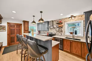 2500 W Hemlock Rd, Glendale, WI 53209 - Photo 2
