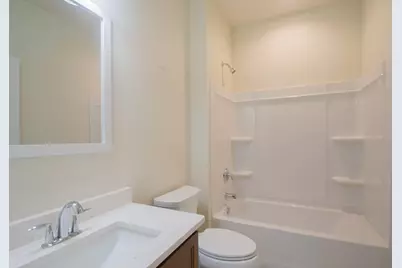 613  Hunter Oaks Blvd, Watertown, WI 53094 - Photo 26