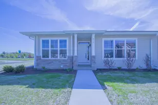 613 Hunter Oaks Blvd, Watertown, WI 53094 - Photo 1