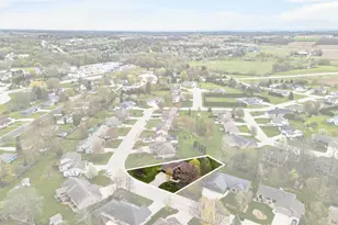 1831 Mapletree Rd, Howards Grove, WI 53083 - Photo 28