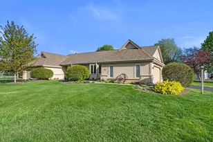 N114W15947 Hilbert Ln, Germantown, WI 53022 - Photo 1