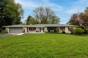 N3W27282 Arrowhead Trail, Pewaukee, WI 53188 - Photo 1
