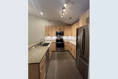 18275  Brookfield Lake Dr, Brookfield, WI 53045 - Photo 2