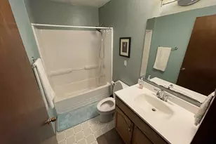 1708 Howlett Ln, Waukesha, WI 53186 - Photo 2