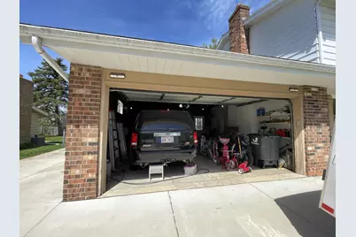 1708  Howlett Ln, Waukesha, WI 53186 - Photo 40