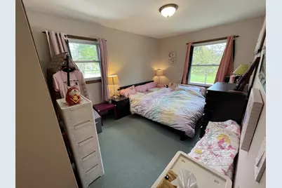 1708  Howlett Ln, Waukesha, WI 53186 - Photo 6