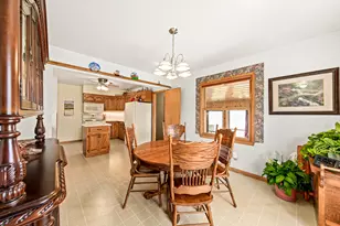 5525 W Leroy Ave, Milwaukee, WI 53220 - Photo 12