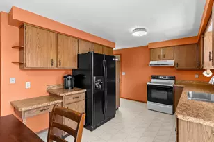 3903 Madeline Ln, Manitowoc, WI 54220 - Photo 16