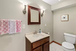 W72N509 Cider Mill Ct, Cedarburg, WI 53012 - Photo 32