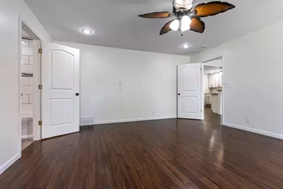 2525  Hass St, La Crosse, WI 54601 - Photo 10
