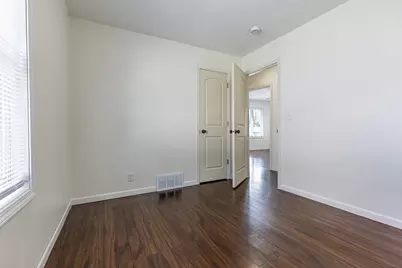 2525  Hass St, La Crosse, WI 54601 - Photo 12