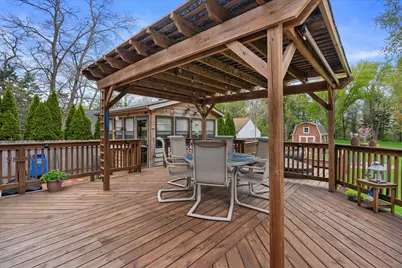 520 W Oakwood Rd, Oak Creek, WI 53154 - Photo 32