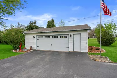 520 W Oakwood Rd, Oak Creek, WI 53154 - Photo 48