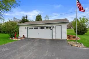 520 W Oakwood Rd, Oak Creek, WI 53154 - Photo 48