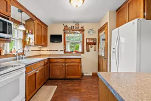 520 W Oakwood Rd, Oak Creek, WI 53154 - Photo 20