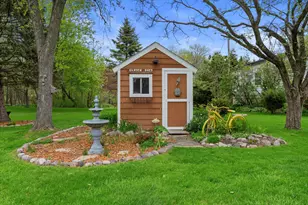 520 W Oakwood Rd, Oak Creek, WI 53154 - Photo 40