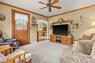 520 W Oakwood Rd, Oak Creek, WI 53154 - Photo 16