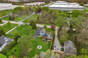 520 W Oakwood Rd, Oak Creek, WI 53154 - Photo 8